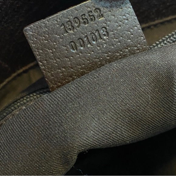 Rare Vintage Gucci Purse - Picture 9 of 10